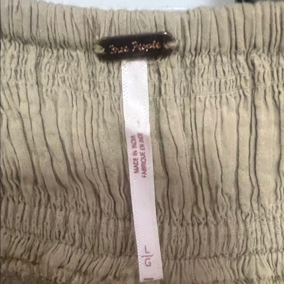 Free People Wide-Leg 
Tiered Pull-On Pant 
Size Large - Picture 11 of 15